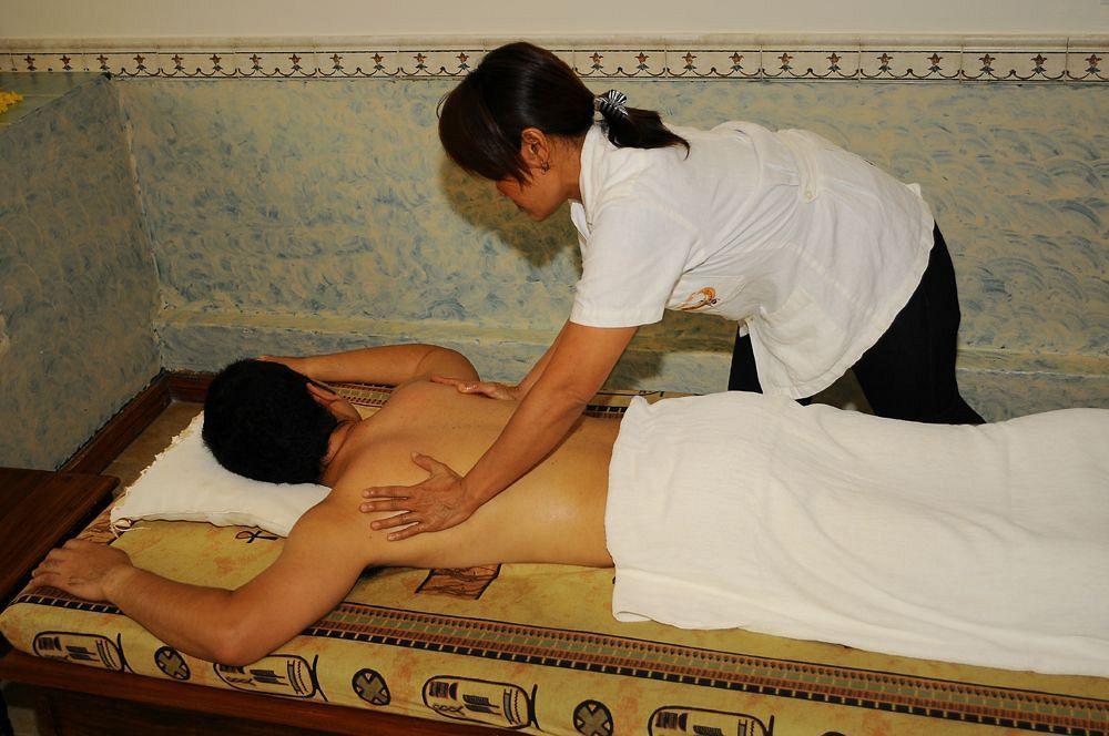 Kinasi Lodge Utende ภายนอก รูปภาพ
