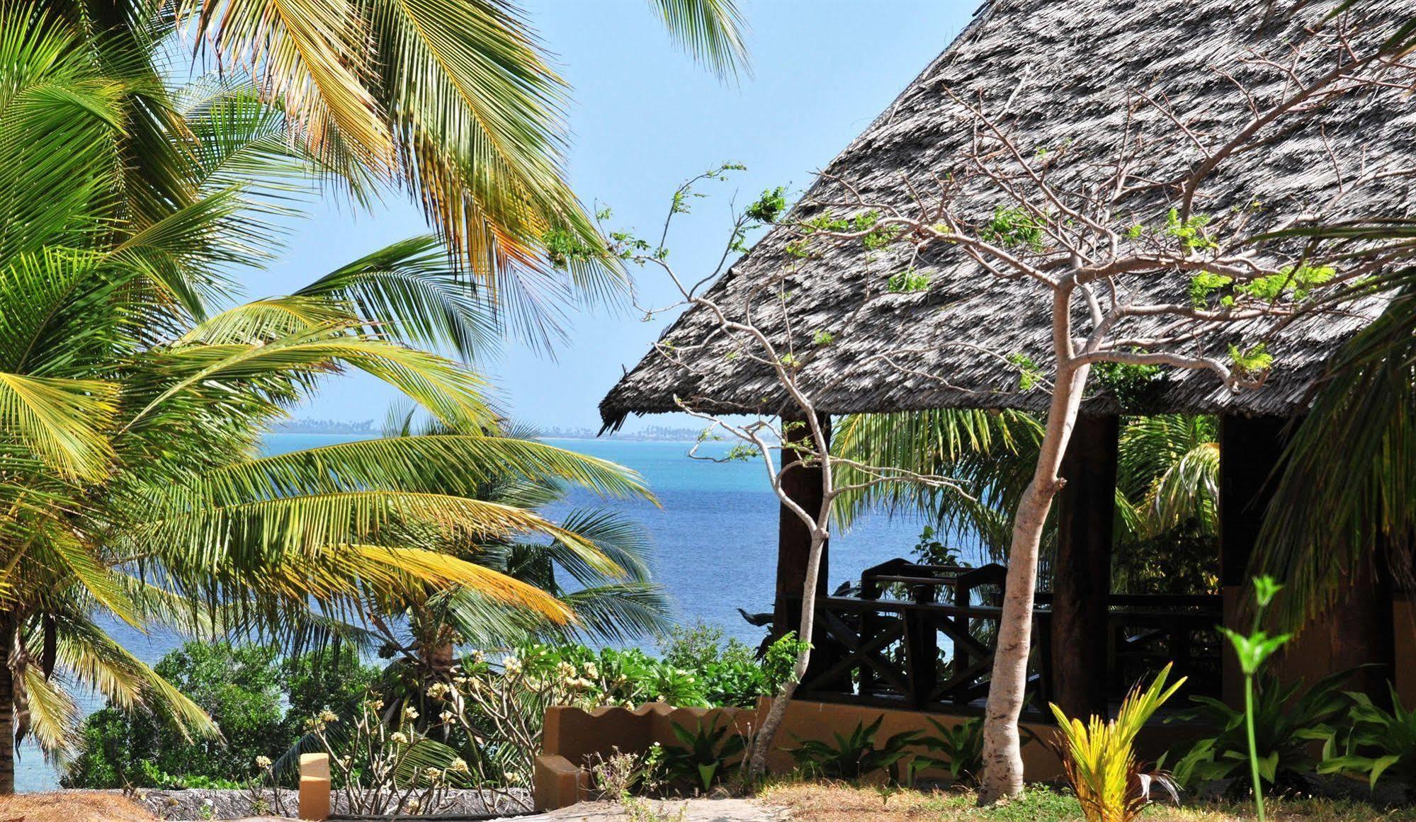 Kinasi Lodge Utende ภายนอก รูปภาพ